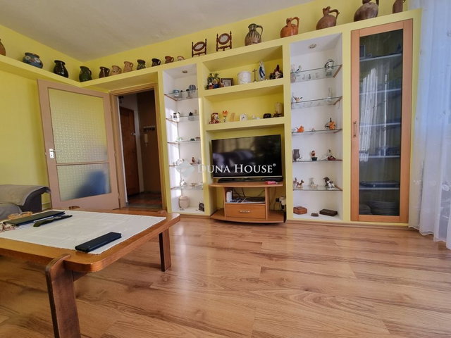 Eladó panellakás, Keszthelyen, Vásár téren 45 M Ft, 3 szobás