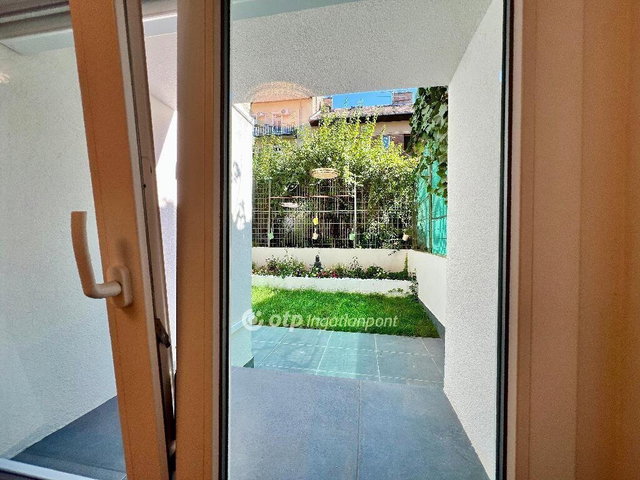 Eladó téglalakás, Budapesten, IX. kerületben 44.9 M Ft, 1 szobás
