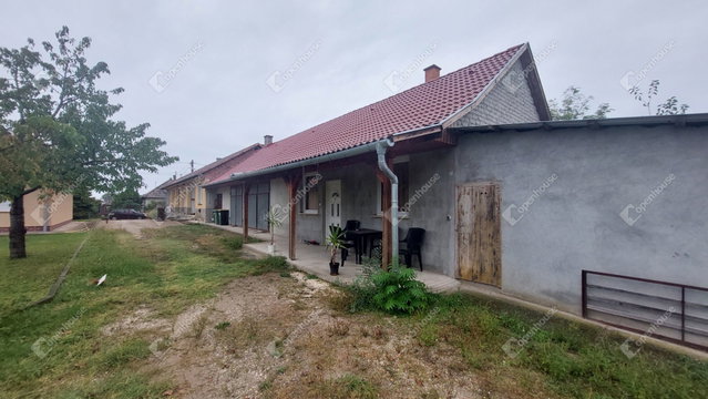 Eladó családi ház, Dabason 54 M Ft, 4 szobás