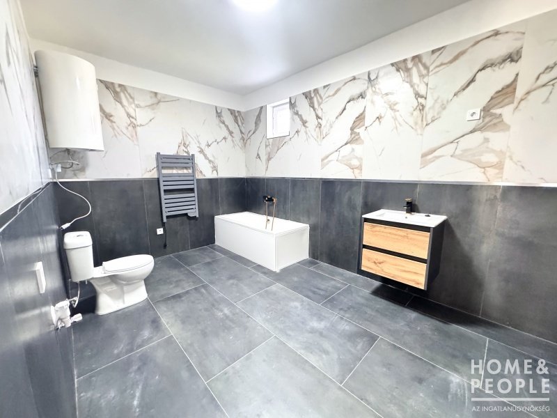 3 bed · 75m² · 32.000.000 ft