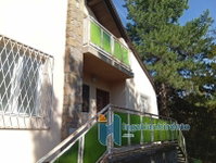 Eladó családi ház, Szentendrén 89.9 M Ft, 3 szobás