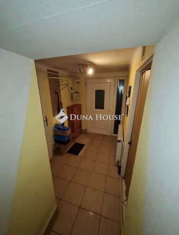 Kiadó családi ház, albérlet, Pécelen 170 E Ft / hó, 2 szobás