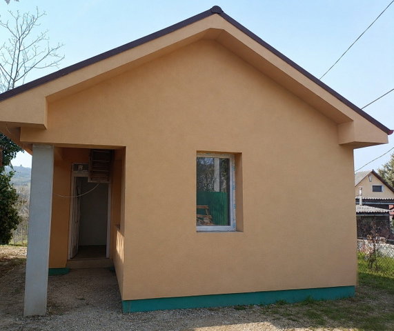 Eladó családi ház, Mogyoródon 65 M Ft, 2 szobás