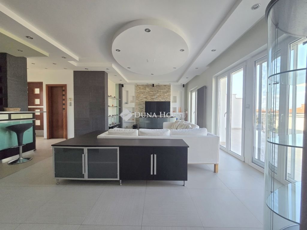 Téglalakás · 3 hálószoba · 101 m² · 179.500.000 Ft