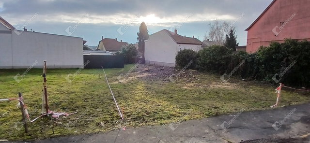 Eladó telek, Zalaegerszegen 43 M Ft / költözzbe.hu