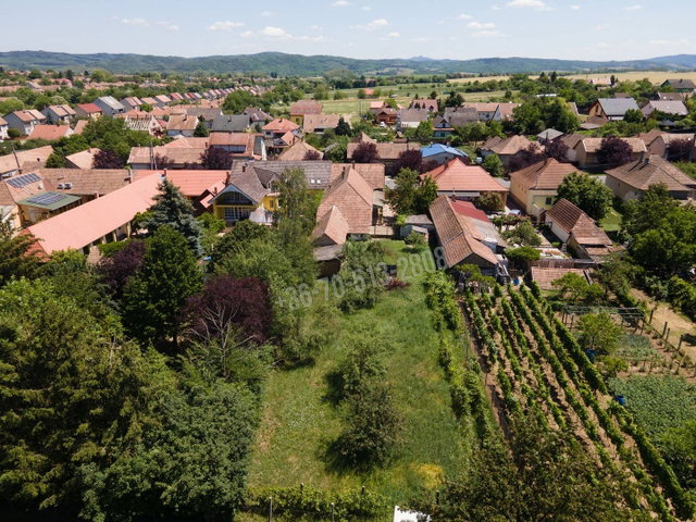 Eladó családi ház, Érsekvadkerten 42.9 M Ft, 4 szobás