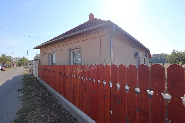 Eladó mezogazdasagi ingatlan, Kisteleken 39.9 M Ft, 3 szobás