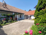 Eladó családi ház, Pomázon 127 M Ft, 4 szobás