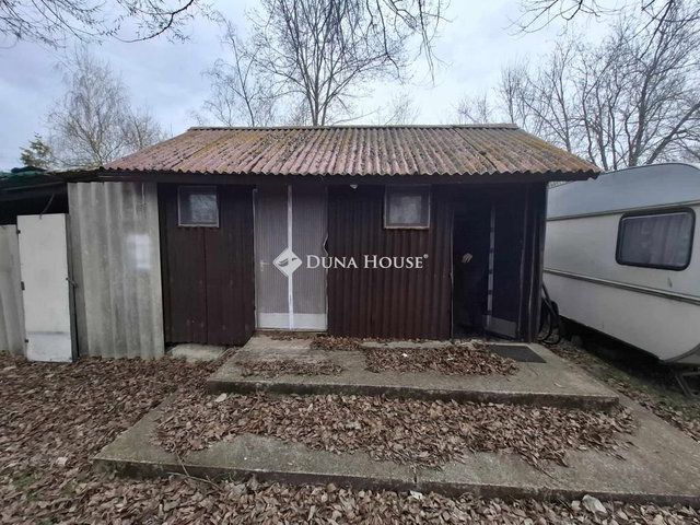 Eladó telek, Tápiószentmártonon 9.3 M Ft / költözzbe.hu