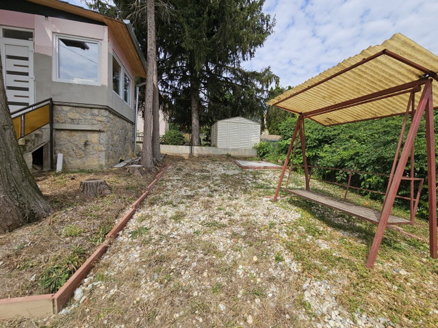 Eladó nyaraló, Igalon 28.5 M Ft, 3 szobás / költözzbe.hu