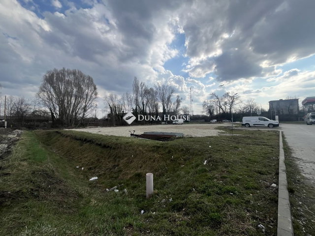 Kiadó telek, Budapesten, X. kerületben 1607 E Ft / hó