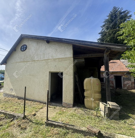 Eladó családi ház, Nagybakónakon 9.35 M Ft, 3 szobás
