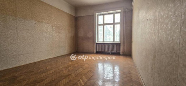 Eladó téglalakás, Budapesten, V. kerületben 94.9 M Ft, 2 szobás