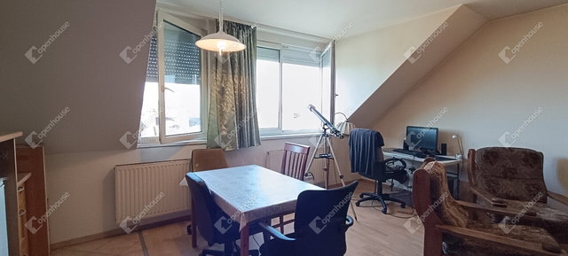 Eladó téglalakás, Sopronban 62 M Ft, 3 szobás