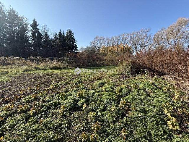 Eladó ipari ingatlan, Kerkáskápolnán 9.5 M Ft