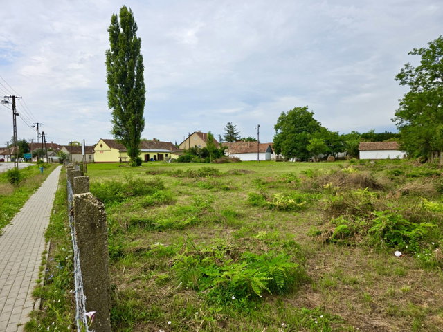 Eladó ipari ingatlan, Hajdúszováton 19.9 M Ft