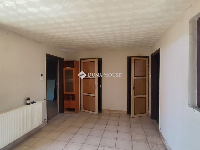 Eladó családi ház, Budapesten, XVIII. kerületben 47 M Ft