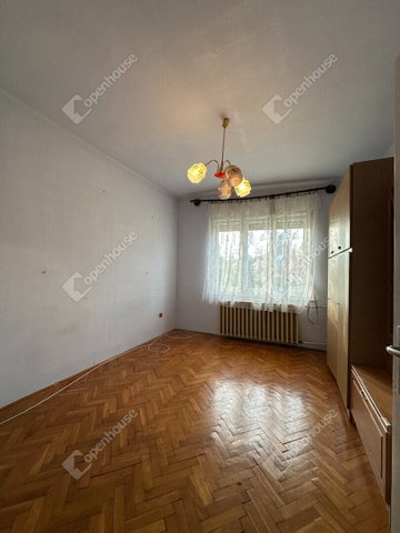 Eladó családi ház, Csornán 52.9 M Ft, 3 szobás