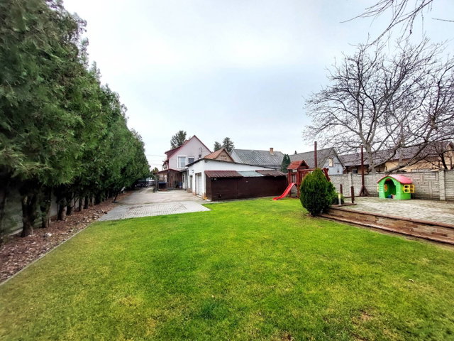 Eladó családi ház, Szigetszentmiklóson 124.99 M Ft, 5 szobás