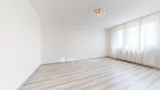 Eladó panellakás, Miskolcon 26.5 M Ft, 1+1 szobás