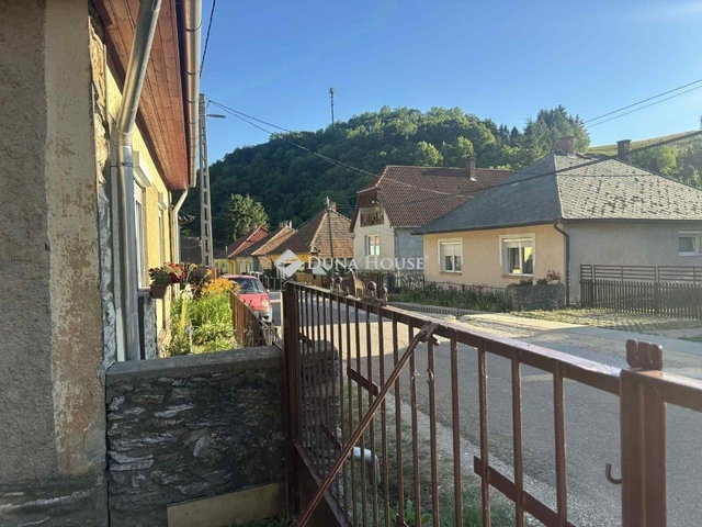 Eladó családi ház, Répáshután 18.5 M Ft, 4 szobás