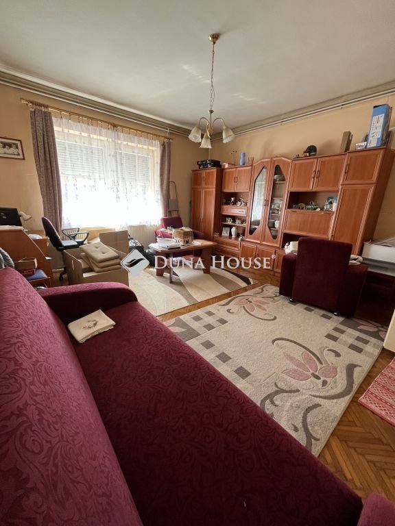 3 bed · 146m² · 48.000.000 ft
