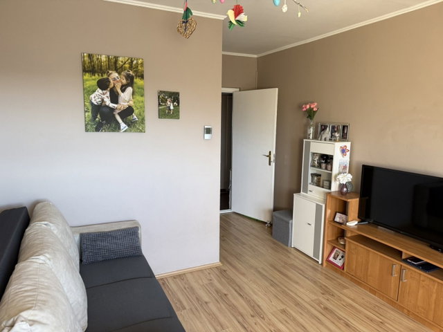 Eladó panellakás, Gyulán 28.9 M Ft, 2 szobás