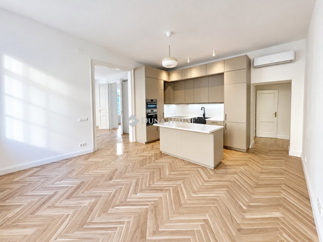 Eladó téglalakás, Budapesten, VI. kerületben 184.9 M Ft