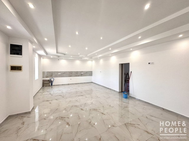 Eladó családi ház, Szatymazon 87 M Ft, 4 szobás
