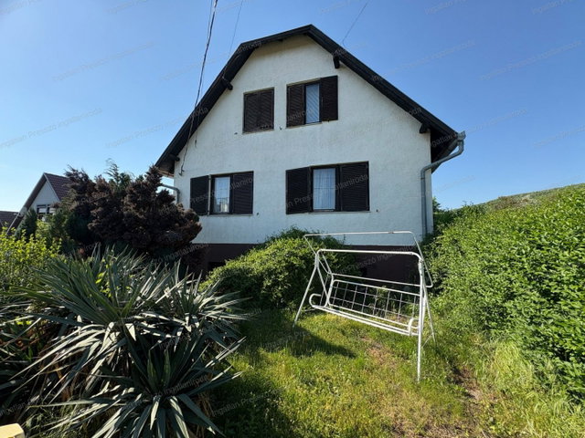 Eladó családi ház, Sümegen 67 M Ft, 4 szobás