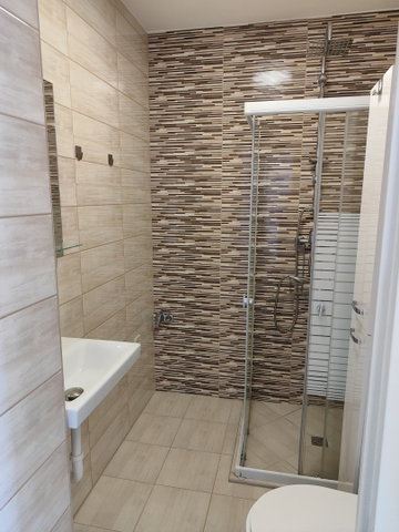 Eladó panellakás, Szekszárdon, Alisca utcában 30.5 M Ft