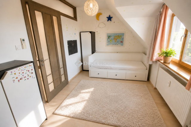 Eladó téglalakás, Kecskeméten 87.99 M Ft, 3 szobás