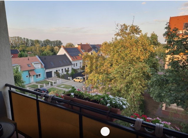 Eladó téglalakás, Kecskeméten 65 M Ft, 4 szobás