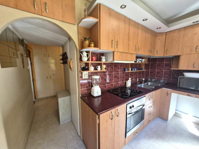 Eladó panellakás, Tatabányán 40.99 M Ft, 2 szobás