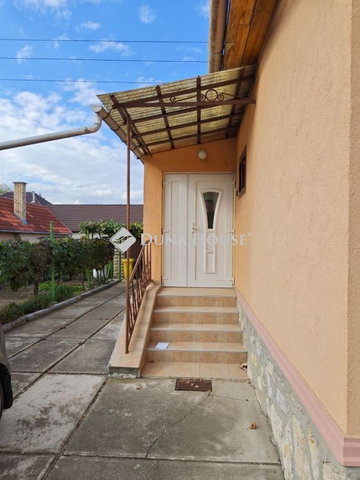 Eladó családi ház, Miskolcon, Csajkovszkij utcában 14.99 M Ft
