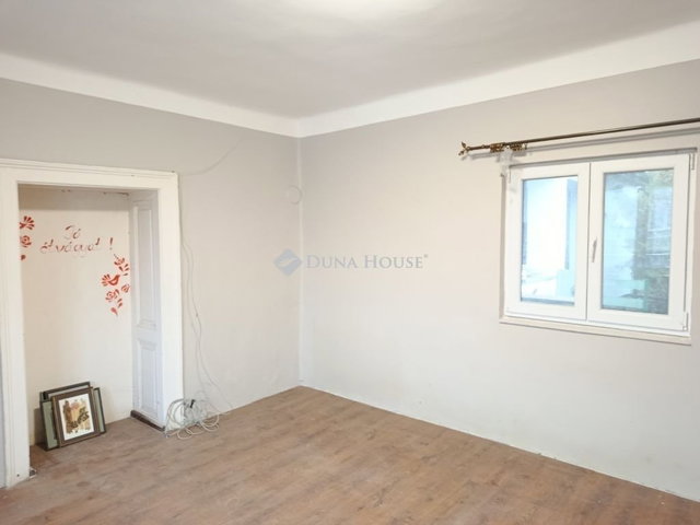 Eladó családi ház, Vámospércsen 38 M Ft, 5 szobás