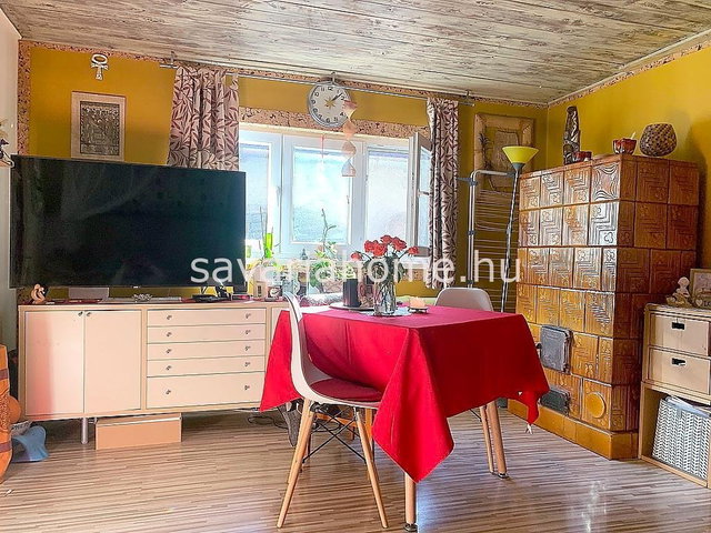 Eladó családi ház, Kőszegen 57.99 M Ft, 5 szobás