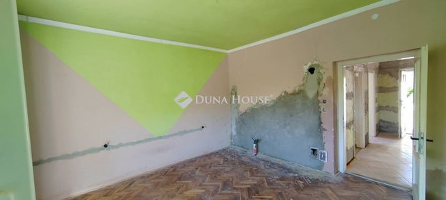 Eladó családi ház, Letenyén 11.99 M Ft, 2 szobás