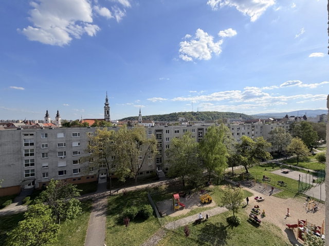 Eladó panellakás, Miskolcon, Laborfalvi Róza utcában 42.5 M Ft