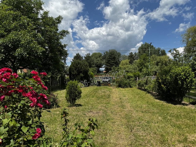 Eladó nyaraló, Balatonberényben, Nefelejcs utcában 33.9 M Ft