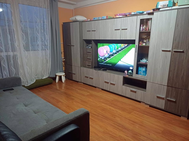 Eladó panellakás, Miskolcon, Szentpéteri kapun 36 M Ft, 3 szobás