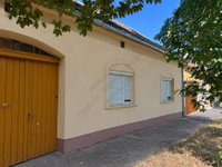 Eladó családi ház, Hódmezővásárhelyen 44.9 M Ft, 3 szobás