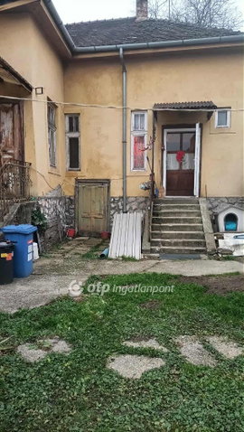Eladó családi ház, Kaposváron 28.6 M Ft, 5 szobás