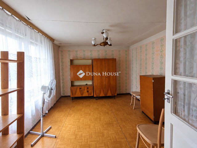 Eladó családi ház, Nagykátán 47 M Ft, 5 szobás