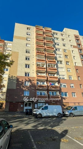 Eladó panellakás, Győrött 44.9 M Ft, 1+2 szobás