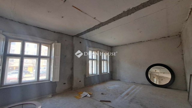Eladó családi ház, Hódmezővásárhelyen 99.9 M Ft, 2 szobás