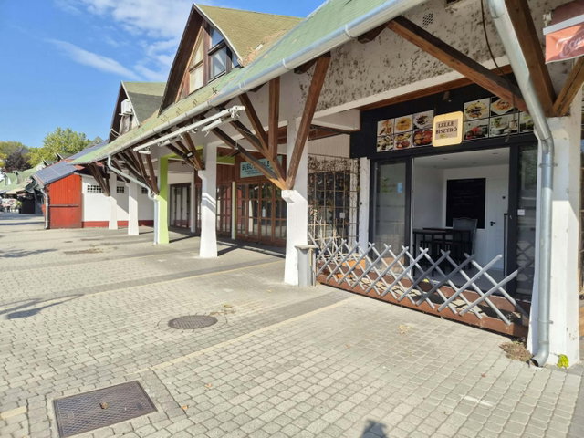 Eladó üzlethelyiség, Balatonlelleén 68.9 M Ft, 1 szobás