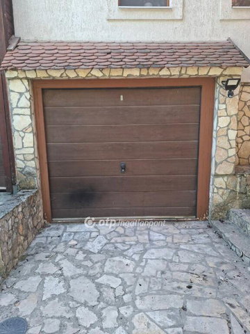 Eladó családi ház, Diósdon 199 M Ft, 4+2 szobás