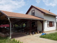 Eladó családi ház, Kaposváron 44.9 M Ft, 2 szobás