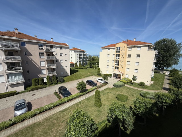 Eladó téglalakás, Siófokon, Beszédes József sétányon 120 M Ft